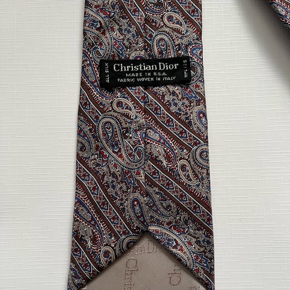 Christian Dior Ties - Picture 6 of 8